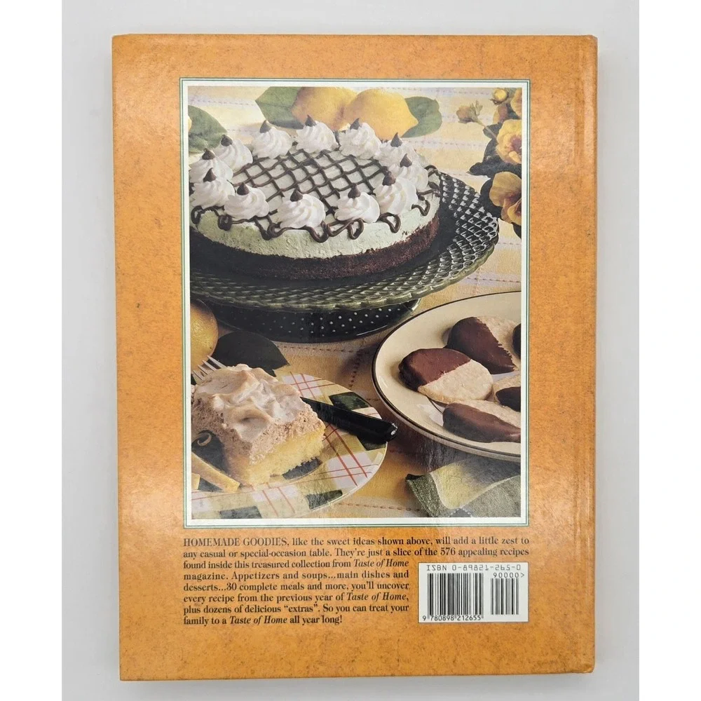 2000 Taste‎ of Home Annual Recipes Hardcover Book Used Cookbook
